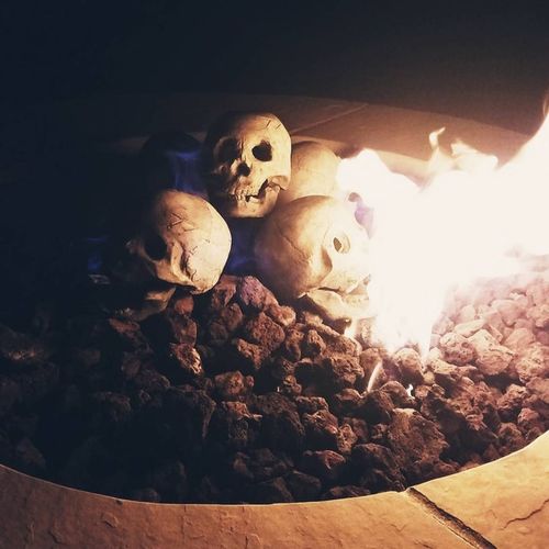 Reusable Ceramic Human Skull Flame Fireproof Logs For Bonfires, Fireplaces, Fire Pits, Gothic Flame photo review