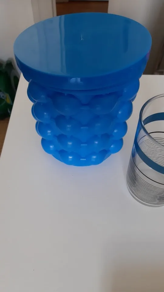 Revolutionary Ice Cube Maker photo review