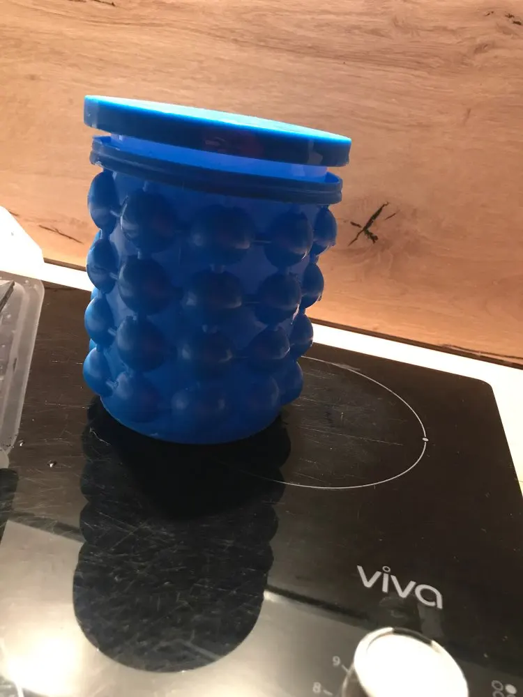 Revolutionary Ice Cube Maker photo review