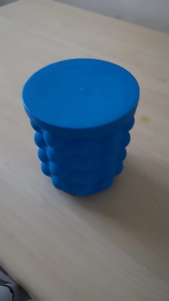 Revolutionary Ice Cube Maker photo review