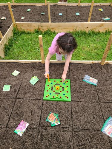 Seed Square Tool: Seeding Square Planting Guide photo review