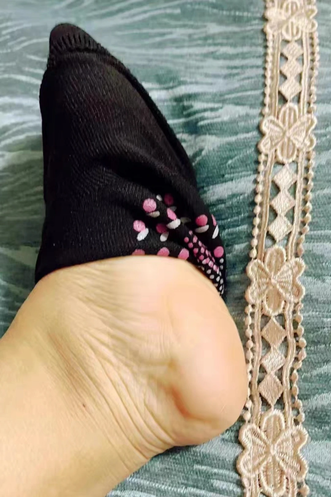 Self Heated Socks That Massage Your Feet photo review