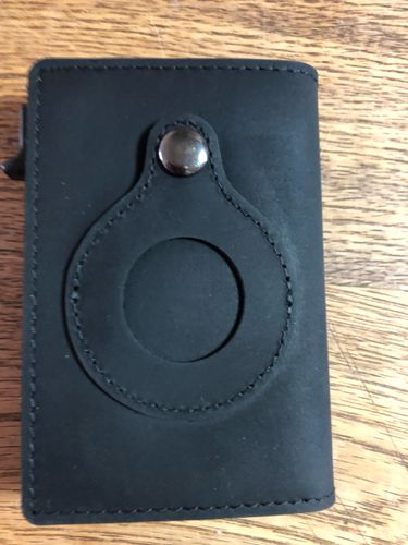 Smart Airtag Wallet photo review