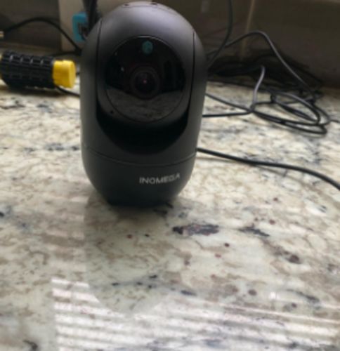 Smart Auto-Tracking Indoor Camera photo review