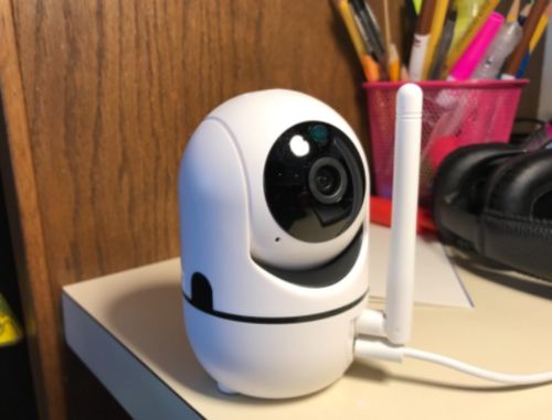 Smart Auto-Tracking Indoor Camera photo review