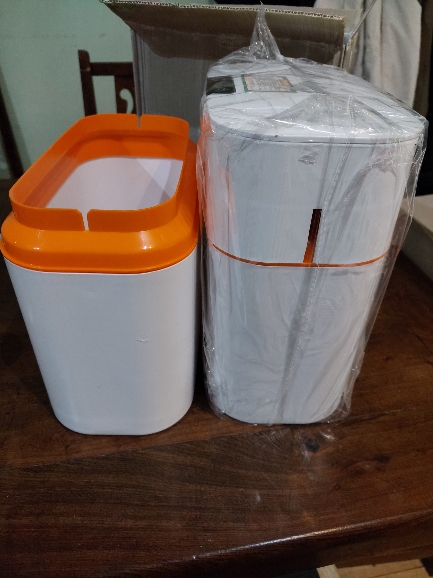 Smart Trash Can With Lid For Bedroom And Living Room photo review