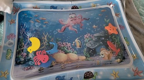 Tummy Time Water Mat - Baby Inflatable Aquarium Water Mat Toy photo review