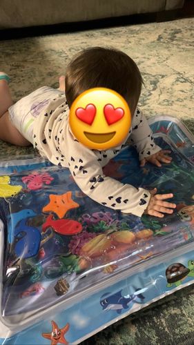 Tummy Time Water Mat - Baby Inflatable Aquarium Water Mat Toy photo review