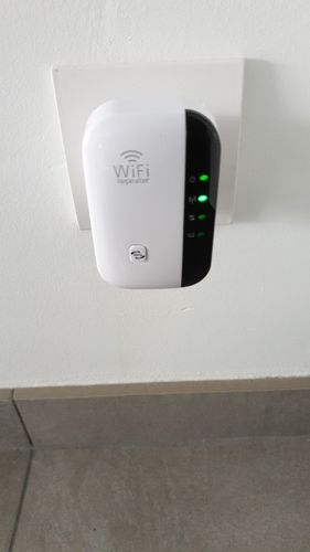 Wifi Repeater Wifi Extender 300Mbps Amplifier Wifi Booster photo review